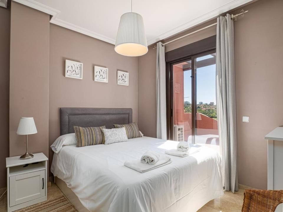 Apartament Penthouse Majestic Costa Golf Casares Zewnętrze zdjęcie